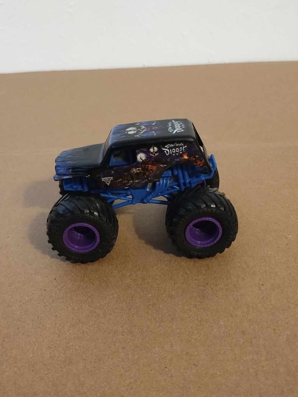 Hot Wheels Monster Jam 1/64 RARE Son Of A Digger Truck very good condition